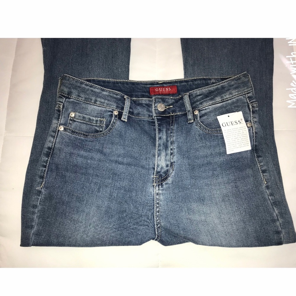 Bootcut high rise denim 💙